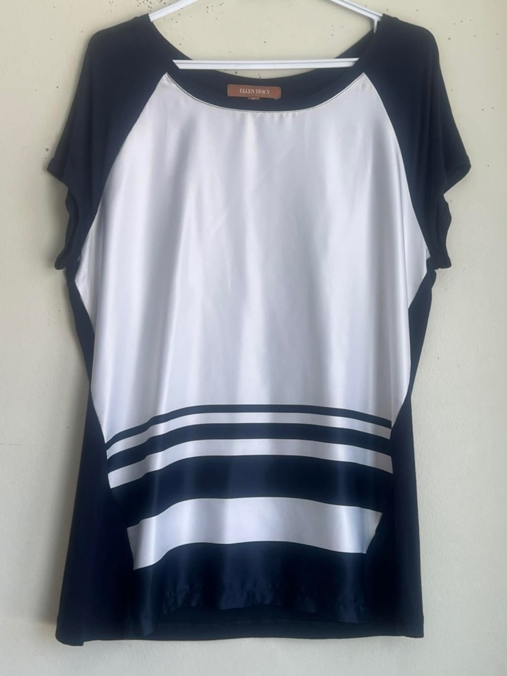 Ellen Tracy Navy and White Short Sleeve Raglan Stripe Top